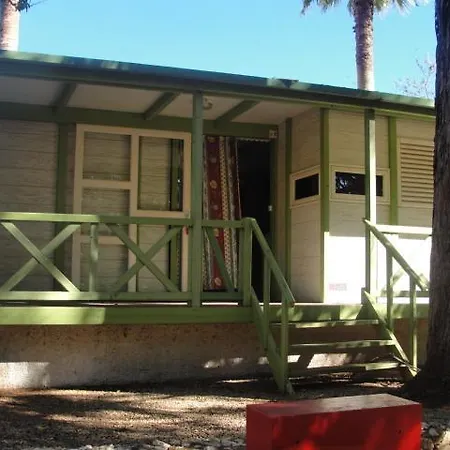 Κάμπινγκ Parque De Campismo De 3*