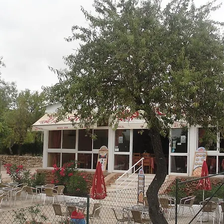 Kamp alanı Parque De Campismo De