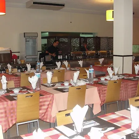 Camping Parque De Campismo De 3*